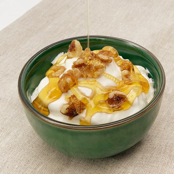 Yogur con Miel y Nueces